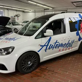 Bild von Automobil Agent