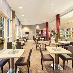 Breakfast room