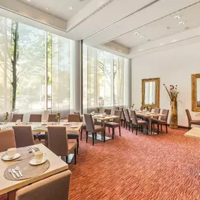 Breakfast room