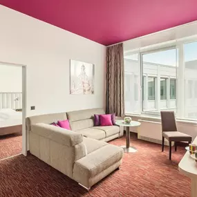 Suite living room