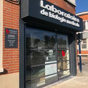 Entrée rue Neuve