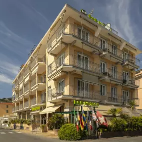 Bild von B&B HOTEL Diano Marina Palace