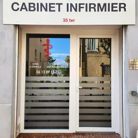 Bild von XPERT-TEINTE Toulon Vitre teinte - Covering - Marquage Publicitaire