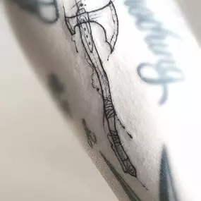 Bild von Deeperthink Tattoo