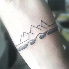 Bild von Deeperthink Tattoo