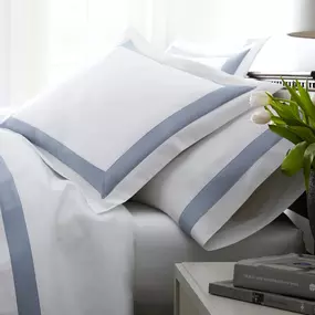 Nestled in the heart of Jackson Hole, Linen Alley & Jackson Hole Luxury Mattress is your ultimate destination for opulent sleep experiences. Since 2005, we've meticulously curated a haven of luxurious mattresses, exquisite bed and bath goods, and linens adorned with elegance. Immerse yourself in our superior brands like Hästens, ViSpring, Tempur-Pedic, and Sferra, or elevate your home's decor with Peacock Alley, Yves Delorme, Frette, Matouk, and Home Treasures. Prepare to awaken to a realm of su