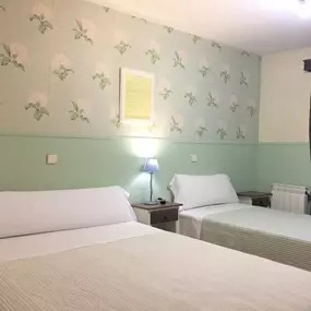 11465291-2-zIrFPGOtqD1745167217672.jpeg