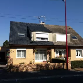 Bild von S.Francky Couverture: Couvreur, Rénovation toiture, Démoussage, Seine-Maritime