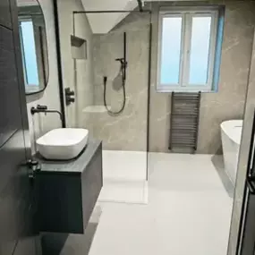 Bild von Dom Tiling Service