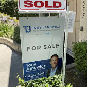 Bild von Tony Janowicz Real Estate and Investment Group