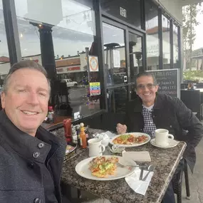 Bild von Tony Janowicz Real Estate and Investment Group