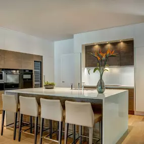 ivory kitchen_Augusta Homes