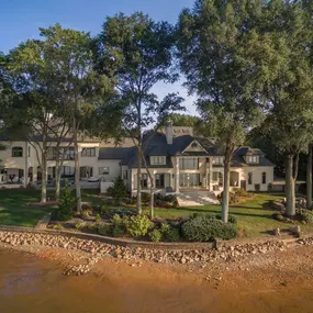 top luxury home builders in usa_Augusta Homes