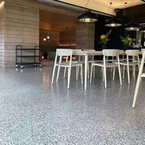 Bild von REFINUM - Steinreinigung, Terrassenreinigung & Parkettpflege München Rosenheim Salzburg