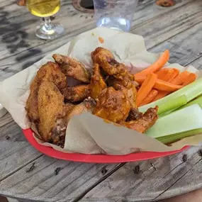 Buffalo wings - Voodoo Brewing Co. Plano - Food