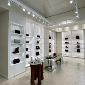 Bild von Bottega Veneta Milano Sant'Andrea Flagship