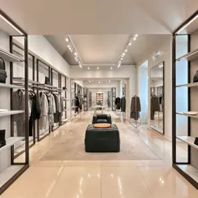 Bild von Bottega Veneta Milano Sant'Andrea Flagship