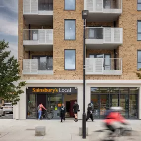 Bild von Barratt London - The Lanes