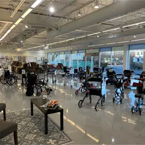 Full showroom view of hospital beds, scooters, and more — with professional staff on site to assist walk-ins and scheduled consultations.