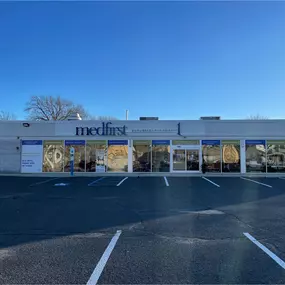 Full exterior view of Medfirst Homecare’s large facility and parking lot in Elmwood Park, NJ — easy to find with ample customer parking available.