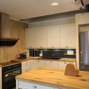 Bild von Küchen Design Karl Russ (B+R Handels und Planungs-GmbH)