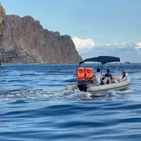 Bild von La Marina Chárter Náutico