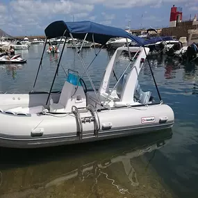 Bild von La Marina Chárter Náutico