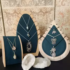 Bild von Energemmes, Magnétiseur, Bijoux en pierres naturelles