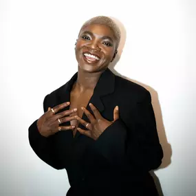 Bild von TBH - The Blonde House by Eno München