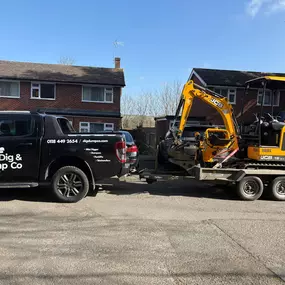 Bild von The Dig and Dump Co Plant Hire