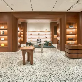 Bild von Bottega Veneta Rome FCO Airport T3 DF