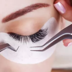 Bild von M&T Beauty Institute