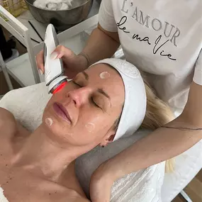 Bild von M&T Beauty Institute
