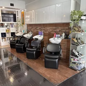 Bild von Marlon Ramos Formaldehyde-Free Brazilian Blowout/Keratin Specialist