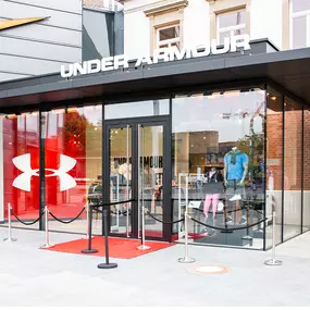 Under Armour Store – Architektur und Ladenbau von Projekt Kraft