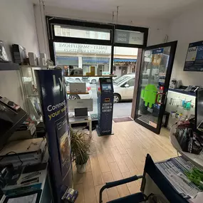 Bild von CoinFlip Bitcoin ATM - Wow Store Padova - Via Beato Pellegrino (Savonarola)