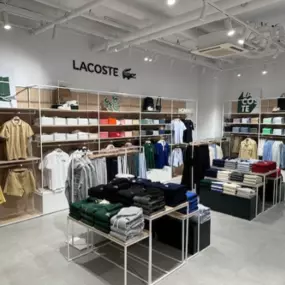 Bild von Lacoste Outlet One Nation Paris