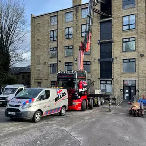 Bild von Hillas Heavy Haulage & Crane Hire