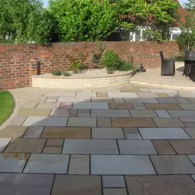 Bild von Driveway & Landscape Design