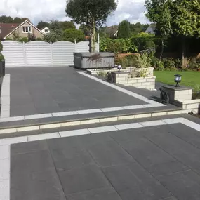 Bild von Driveway & Landscape Design