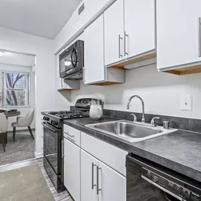 Brighton Village | Kitchen