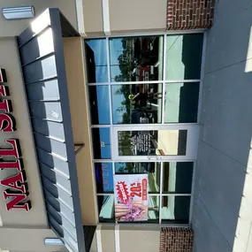 Bild von Tinted - Window Tinting & Vinyl Wraps