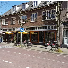 Bild von O.F.S.  muur-plafondspuiten.nl