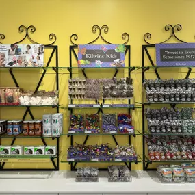 Interior -- A display of confectionery goods from Kilwins - Richmond - Short Pump