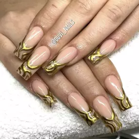 Bild von Nagelstudio Zürich - DUVI Nails an der Langstrasse