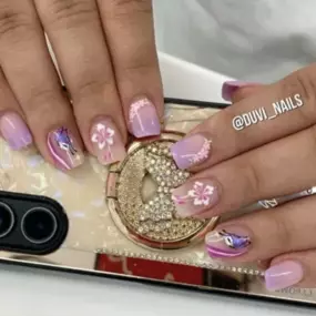 Bild von Nagelstudio Zürich - DUVI Nails an der Langstrasse