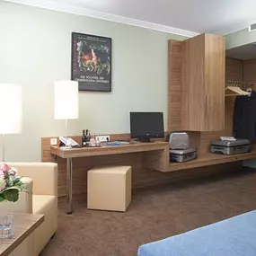 Guest room