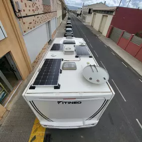 Bild von FreeVans S.L.- Taller de Autocaravanas & Camper Barcelona