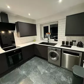 Bild von MH Developments NW Ltd