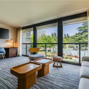 Guest room
